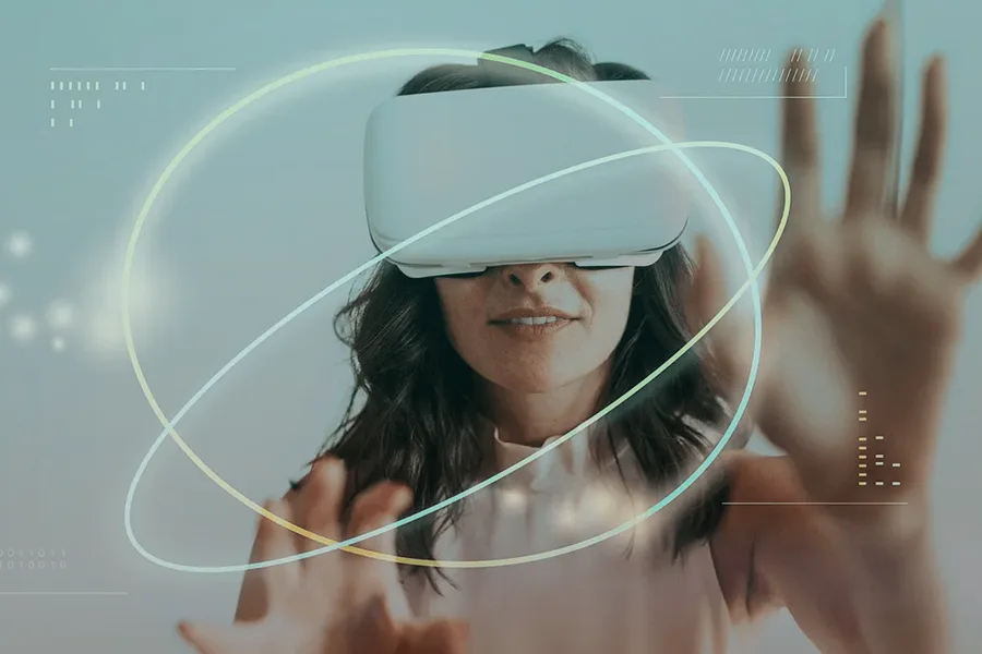 Évolution des appareils VR du Google Cardboard aux casques modernes comme le Meta Quest 3