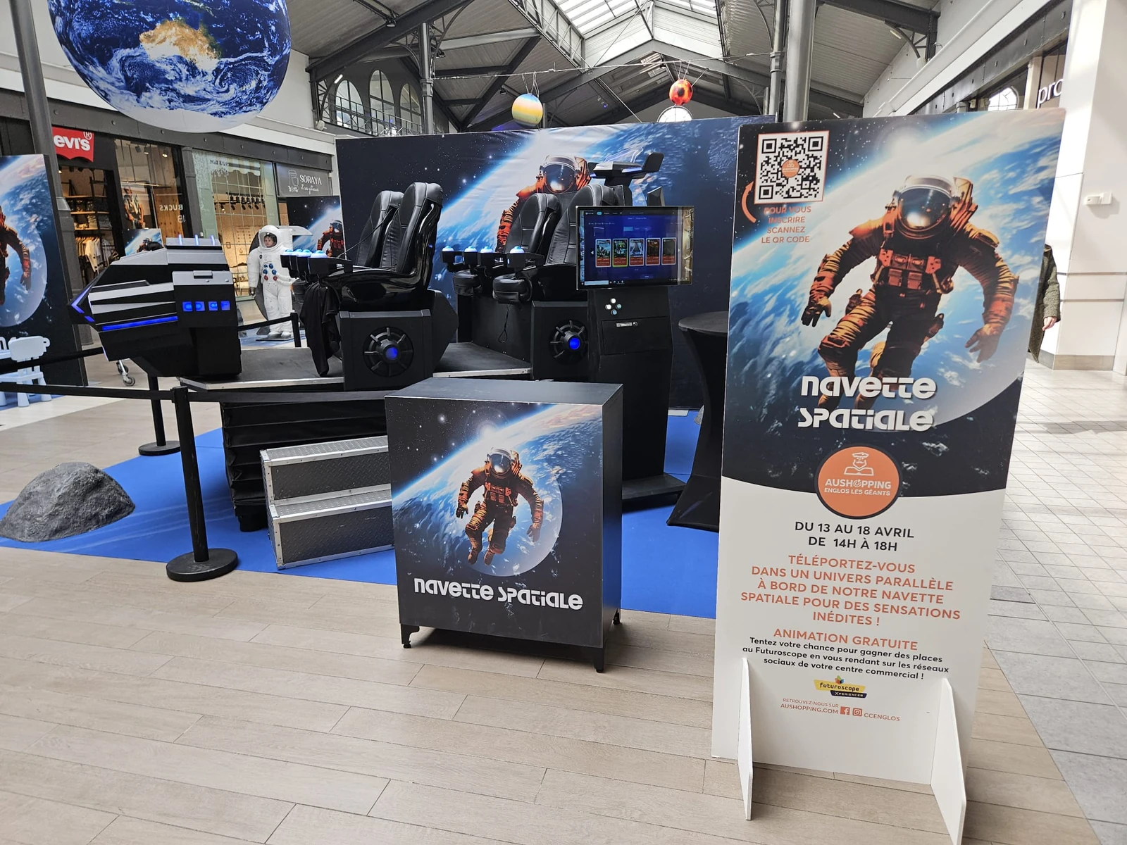 Kakémono Navette Spatiale Aushopping Englos avec jeu concours Futuroscope du 13 au 18 avril