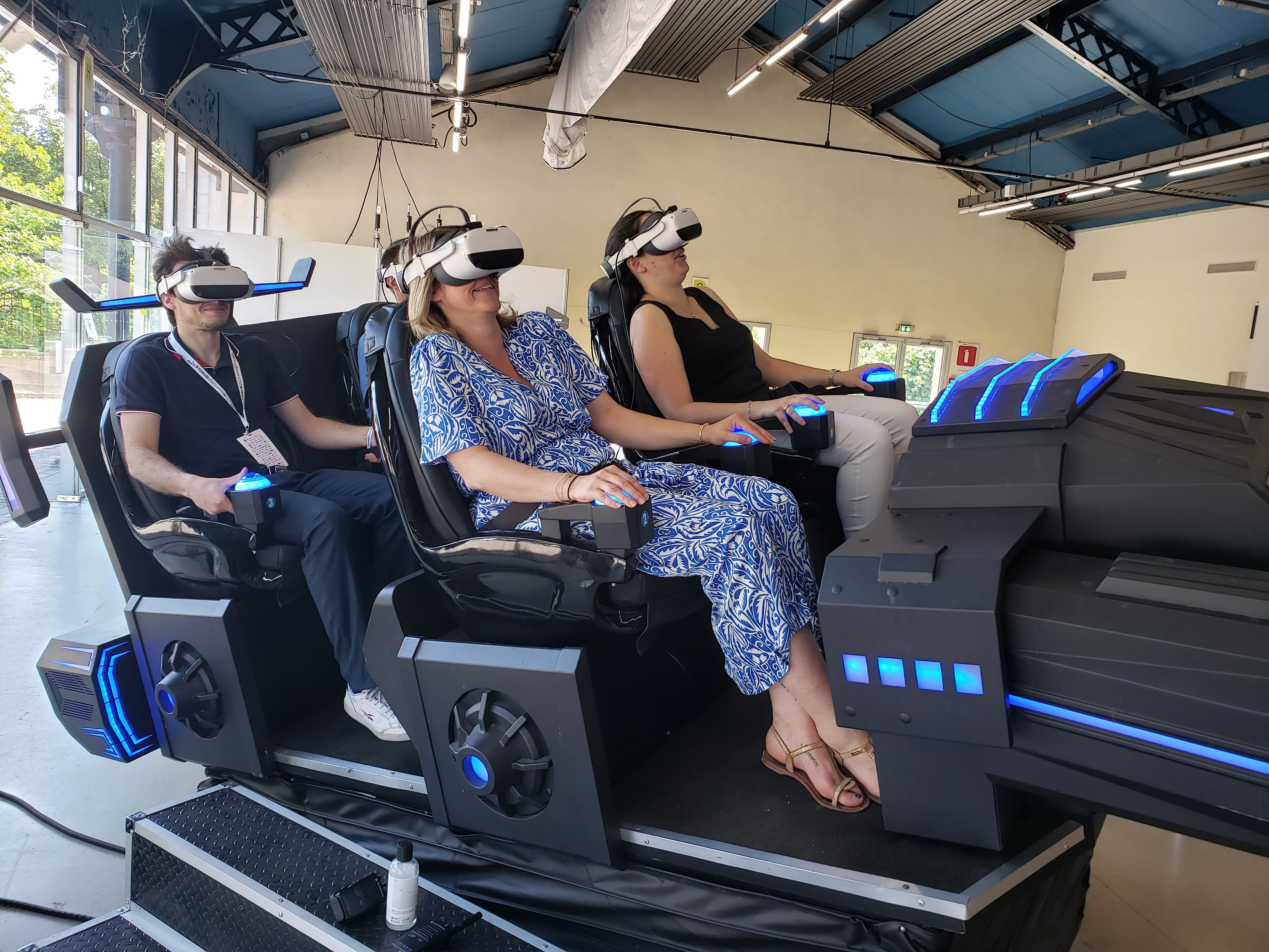 Simulateur Navette VR 4 places en service pendant une animation d'entreprise